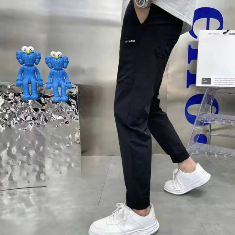 Comfortabele en functionele cargobroek met meerdere opbergmogelijkheden