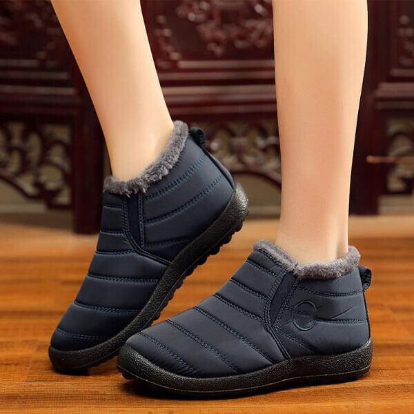 מגפי חורף MaxComfort: חום ונוחות מובטחים כל החורף