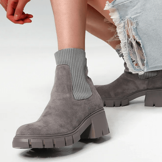 Bottes chaussettes modernes et confortables pour un style tendance