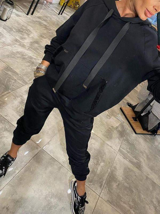 סט נינוח שמשלב נוחות וסגנון זוהר